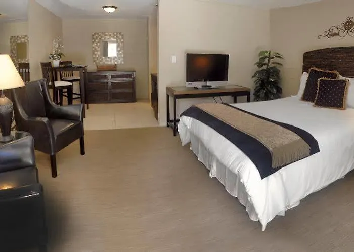Hotel Smoketree And Bungalows